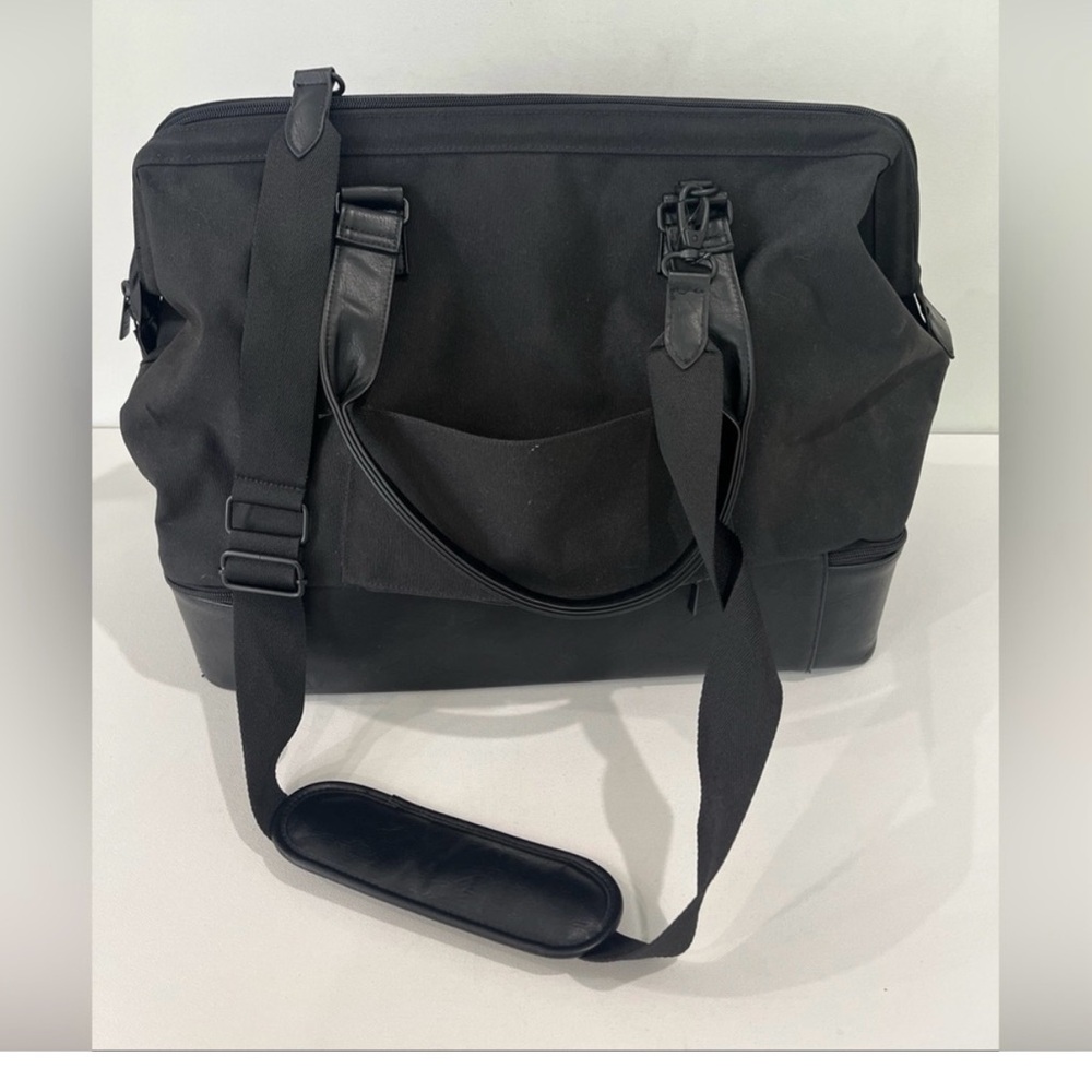 Beis weekender duffle